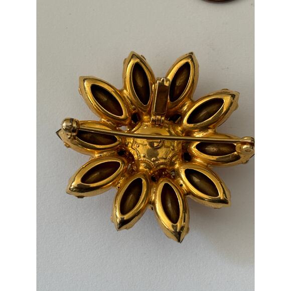 Vintage Amber Glass Rhinestones Brooch Gold Tone - Picture 4 of 4